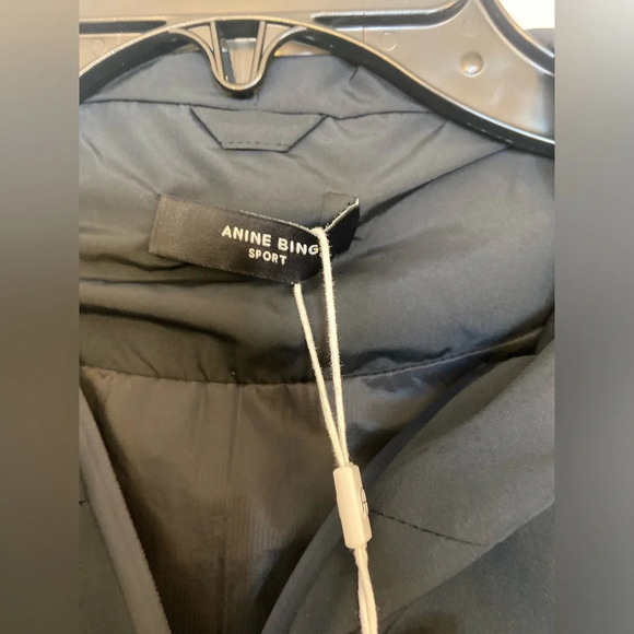 NWT Anine Bing Sport Callen Vest Black Size XS - Picture 8 of 10